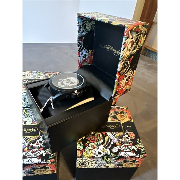 Ed Hardy Silver Skull Wristwatch New In Box Watch Black Silicone Band main image 4